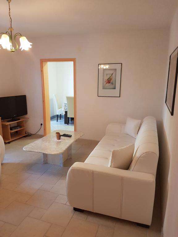 זיווגוסצה Apartmani Anda מראה חיצוני תמונה